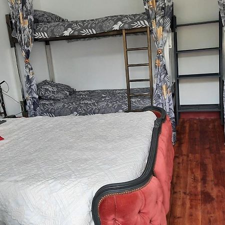 Le Pas Sage Bed & Breakfast La Caillere-Saint-Hilaire Exterior photo